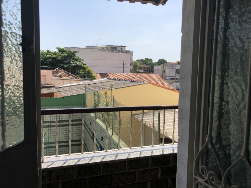 Casa de condomínio à venda Vila Valqueire com 363m² e 5 quartos por R$ 1.600.000 - 1609191712-6233c68f-68a5-4337-a557-a93468cf8405.jpeg