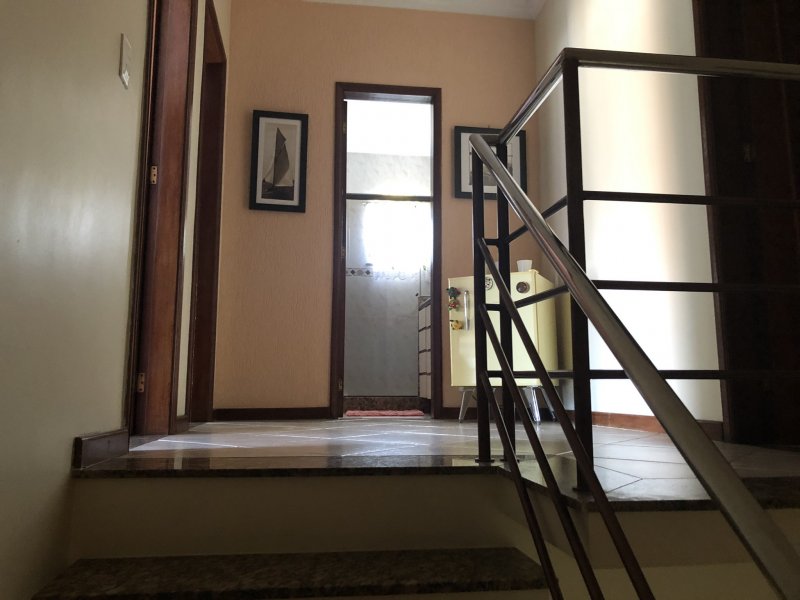 Casa de condomínio à venda Vila Valqueire com 363m² e 5 quartos por R$ 1.600.000 - 481479110-3b1d084e-0859-4c8c-8eaa-8fed364b4d82.jpeg