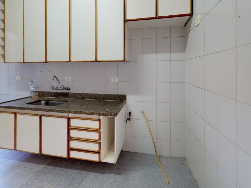 Apartamento à venda Bela Vista com 76m² e 2 quartos por R$ 350.000 - 661752719-cozinha1.jpg