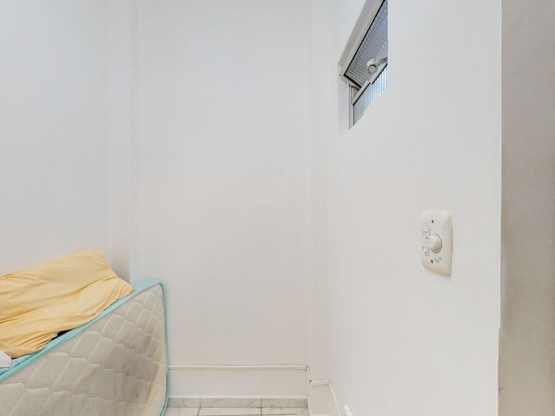Apartamento à venda Bela Vista com 76m² e 2 quartos por R$ 350.000 - 808561988-empregada.jpg