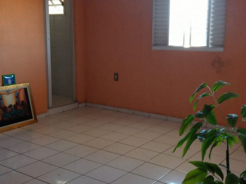 Casa à venda Conjunto Residencial Nosso Teto com 200m² e 6 quartos por R$ 235.000 - 1209318144-a417ebd4-fdba-4389-a77b-2bcd63c332c3.jpg