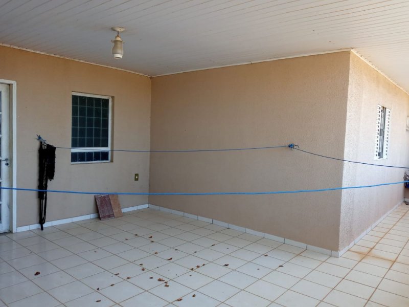 Casa à venda Conjunto Residencial Nosso Teto com 200m² e 6 quartos por R$ 235.000 - 1977714139-7a128439-bdda-451f-8a91-7046f4480161.jpg