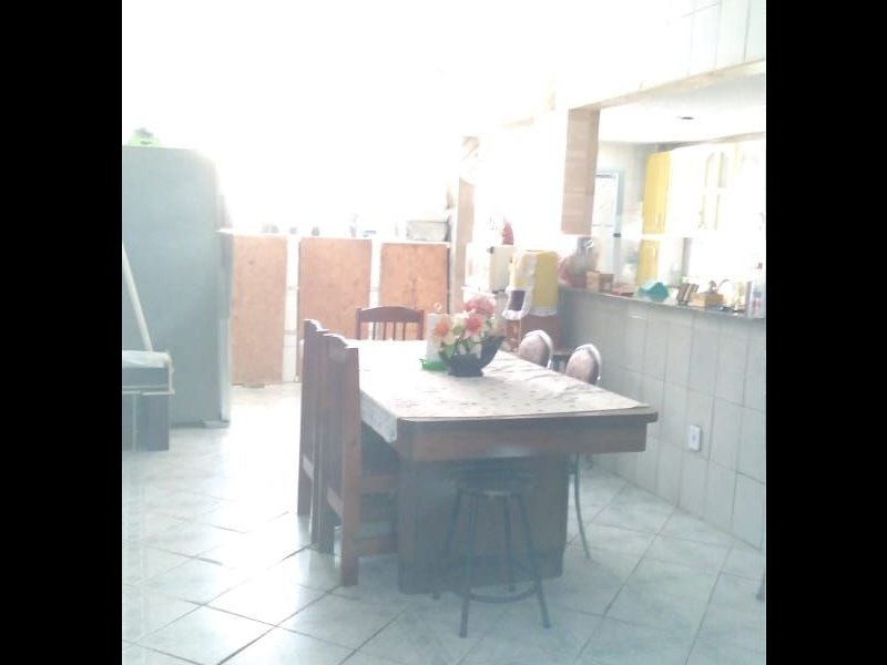 Casa à venda Conjunto Residencial Nosso Teto com 200m² e 6 quartos por R$ 235.000 - 2115280296-a8333c2e-b196-4cb8-a37c-861058f53ff7.jpg