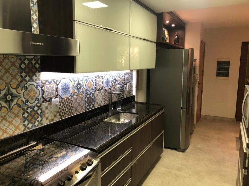 imóvel com 178m² - Praia de Itaparica - Vila Velha