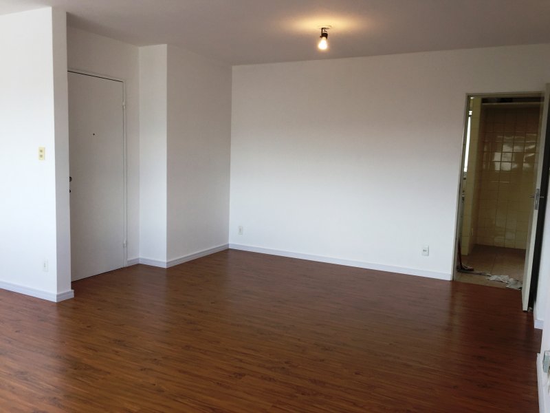 Apartamento para alugar Centro com 130m² e 3 quartos por R$ 5.000 - 1219969884-img-3109.JPG
