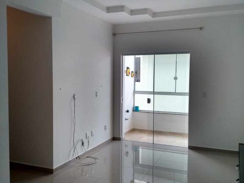 Apartamento à venda Ingleses Centro com 68m² e 2 quartos por R$ 305.000 - 498691274-img-20201122-162823403-hdr.jpg