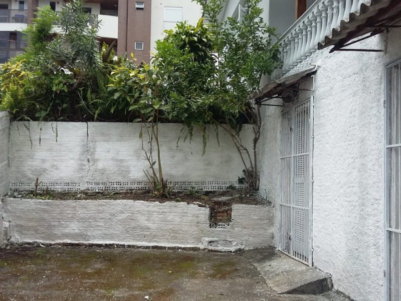 Casa à venda Centro com 480m² e 4 quartos por R$ 420.000 - 337312508-1608639986026.jpg