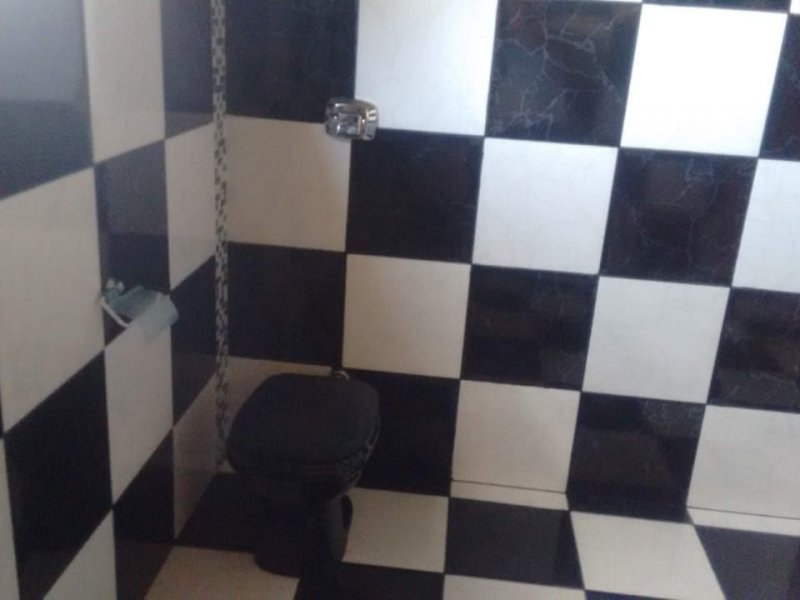 Chácara à venda Vila Caetano com 2m² e 3 quartos por R$ 450.000 - 2128618271-8291f19a-4ffa-4c37-935a-e0151ba96047.jpg