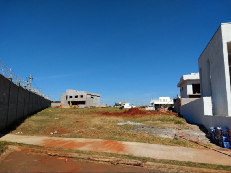 Terreno à venda Vila Cordenonsi com 520m² e  quartos por R$ 355.000 - 310722986-a6e9c69a-fbb0-4410-8ada-75f5f9682105.jpg