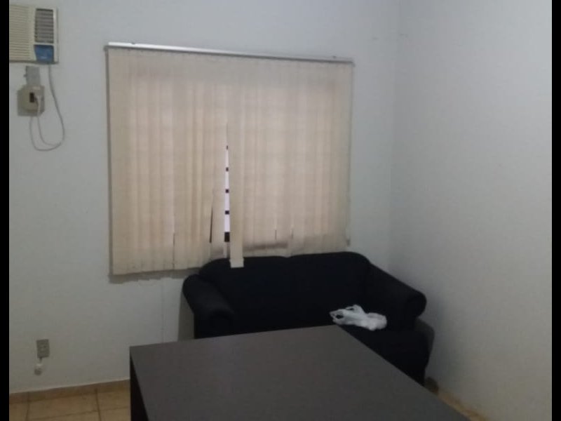 Comercial à venda Parque do Mirante com 264m² e  quartos por R$ 750.000 - 213283722-foto-de-leonardo-almada-7.jpg