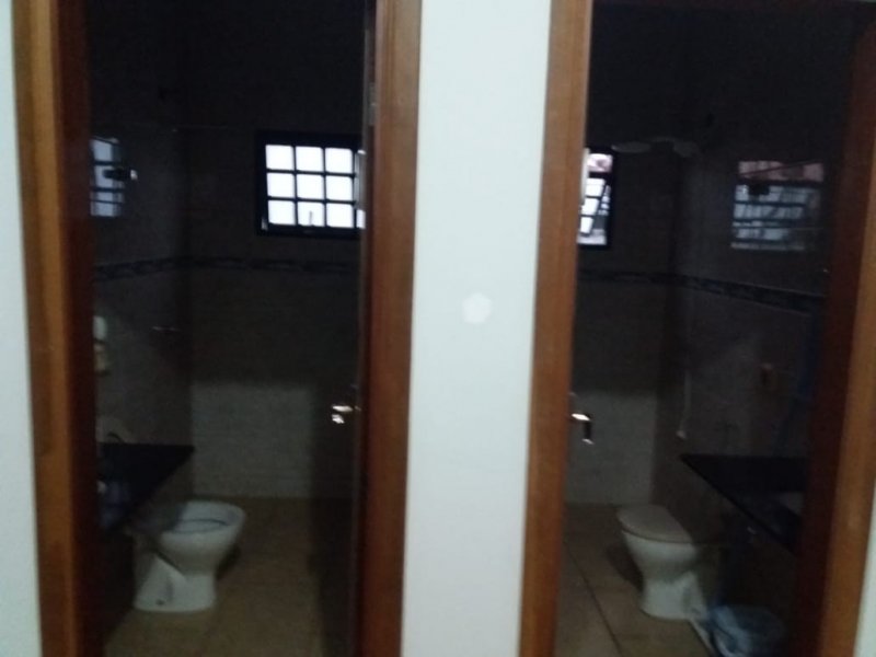 Comercial à venda Parque do Mirante com 264m² e  quartos por R$ 750.000 - 772219819-foto-de-leonardo-almada-6.jpg