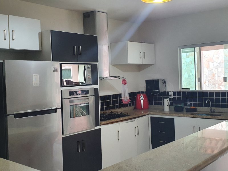 Casa de condomínio à venda Baia Formosa com 150m² e 3 quartos por R$ 850.000 - 1053181490-inbound4135010064821638147.jpg