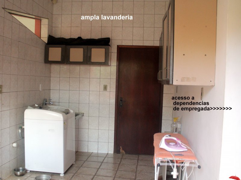 Casa à venda Jardim Aeroporto II com 240m² e 3 quartos por R$ 980.000 - 1749950950-8c1a2073-4a03-451b-b6b9-e62162674dda.jpeg