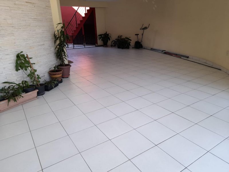 Apartamento à venda Vila Nhocune com 200m² e 3 quartos por R$ 850.000 - 375091360-8-garagem.jpg