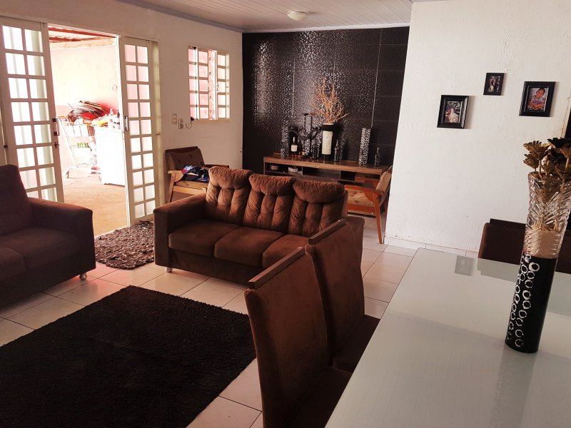 Casa à venda Centro com 200m² e 2 quartos por R$ 159.999 - 1287466474-20190807-112020.jpg