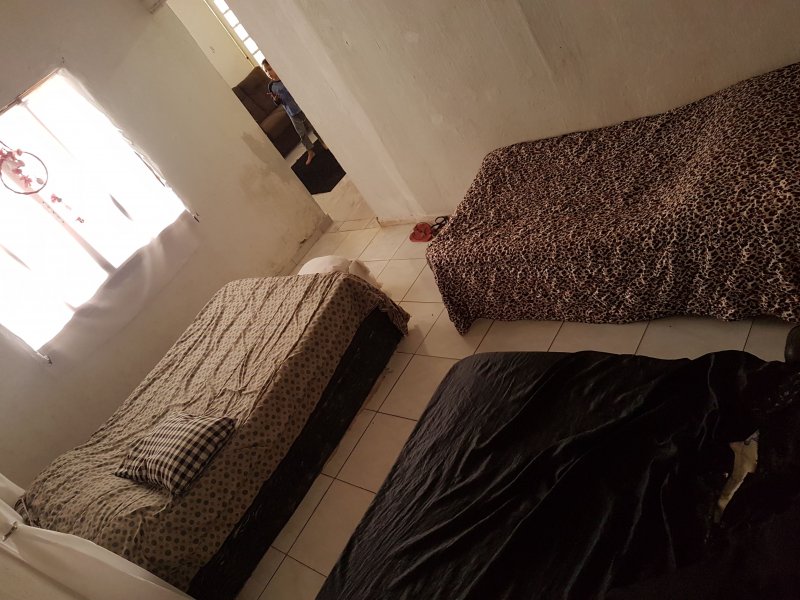 Casa à venda Centro com 200m² e 2 quartos por R$ 159.999 - 1559064177-20190807-111143.jpg