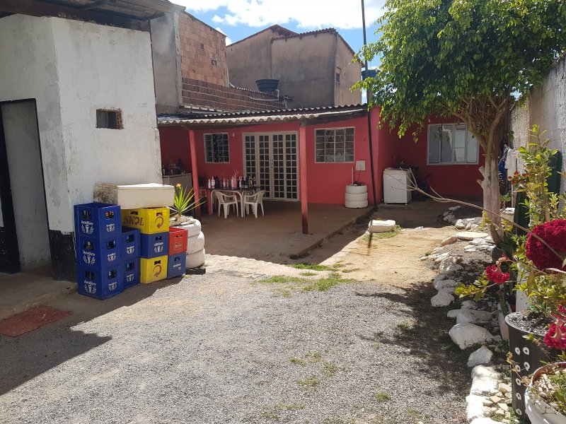 Casa à venda Centro com 200m² e 2 quartos por R$ 159.999 - 1962239610-20190807-111420.jpg