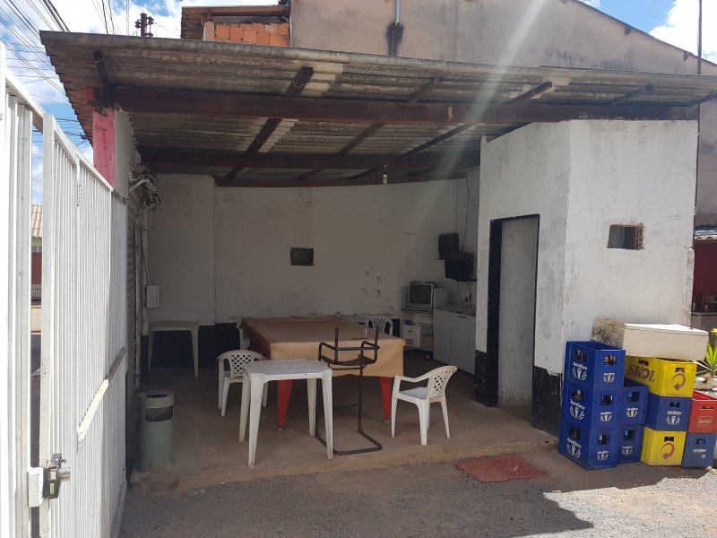 Casa à venda Centro com 200m² e 2 quartos por R$ 159.999 - 255691232-20190807-111425.jpg
