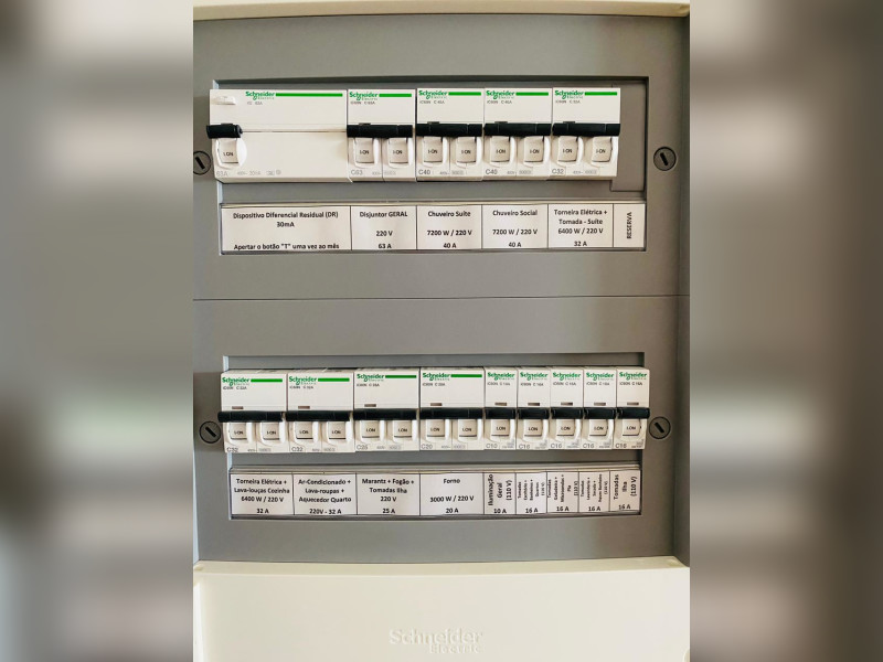 Apartamento à venda Jordanópolis com 86m² e 2 quartos por R$ 690.000 - detalhe-para-quadro-de-disjuntores.jpeg