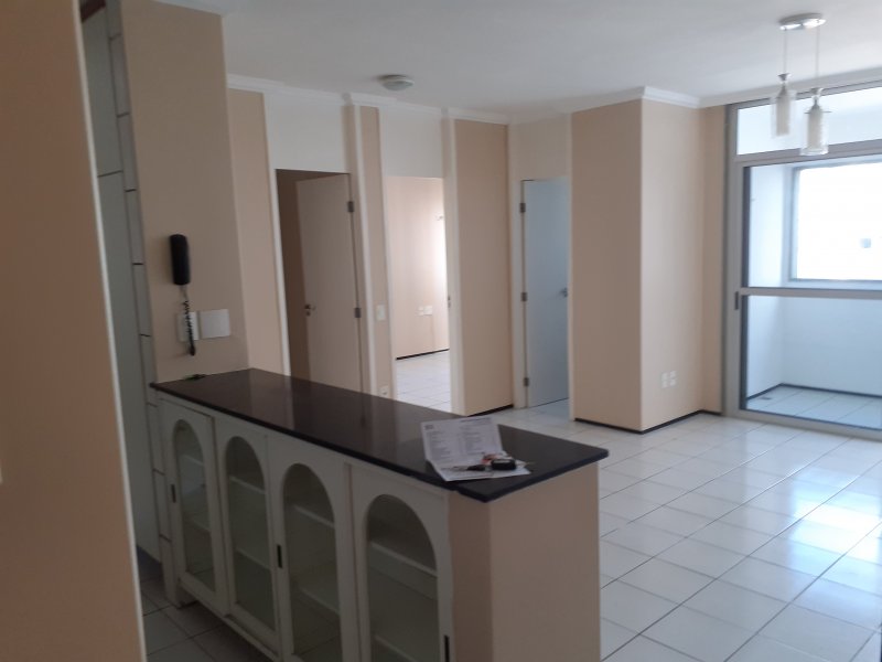 Apartamento à venda Praia de Iracema com 60m² e 2 quartos por R$ 295.000 - 2110166638-20201228-083619.jpg