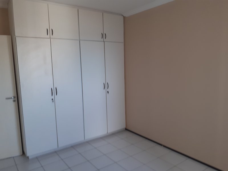 Apartamento à venda Praia de Iracema com 60m² e 2 quartos por R$ 295.000 - 668678629-20201228-083533.jpg