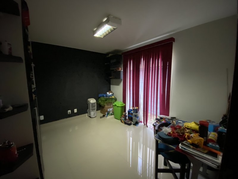Casa de condomínio à venda Jardim Planalto com 330m² e 4 quartos por R$ 799.000 - 1373251394-4db98b70-ee1c-4ebc-82ec-63a973ff4975.jpeg