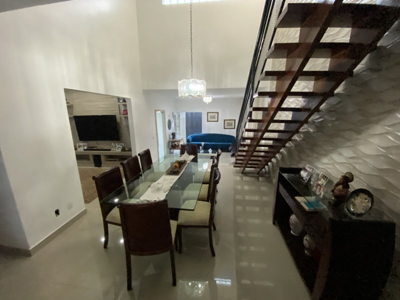 Casa de condomínio à venda Jardim Planalto com 330m² e 4 quartos por R$ 799.000 - 198685106-5b7deeb3-44c4-484e-ab71-0e7d9b047134.jpeg