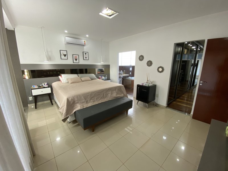 Casa de condomínio à venda Jardim Planalto com 330m² e 4 quartos por R$ 799.000 - 644934976-9cfe648e-c3db-4af3-89f9-ac2904e41d0c.jpeg