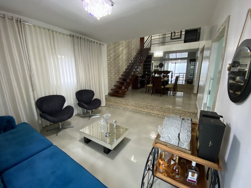 Casa de condomínio à venda Jardim Planalto com 330m² e 4 quartos por R$ 799.000 - 945397242-03298968-f667-4589-b1ec-151a57ff105d.jpeg