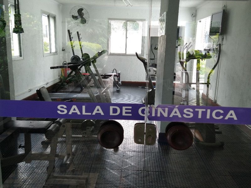 Apartamento à venda Jardim Santa Teresinha com 56m² e 3 quartos por R$ 220.000 - 921478593-4a5aabd4-0215-43fb-bb55-fc748e036a09.jpg