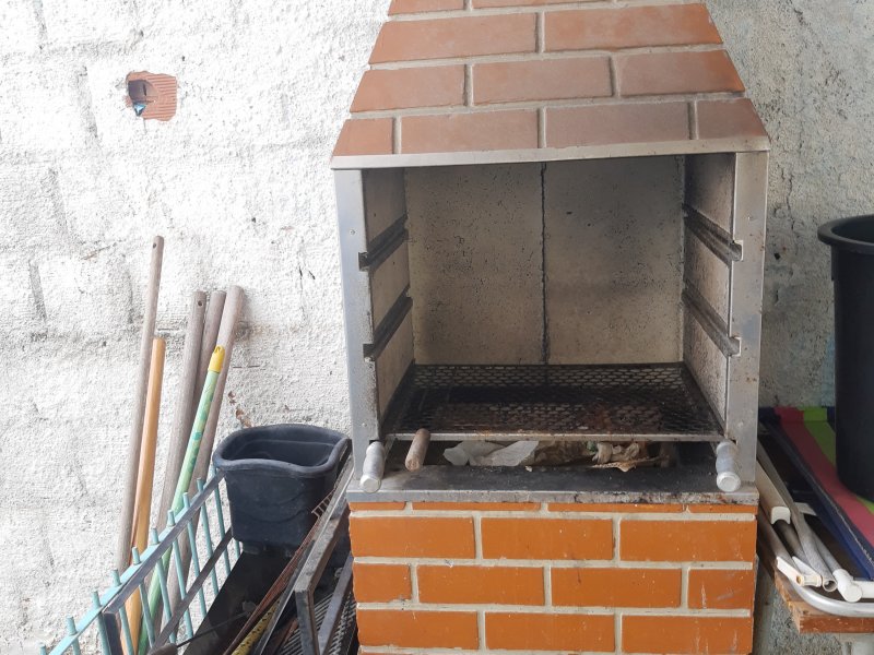 Casa para alugar Centro com 360m² e 2 quartos por R$ 8 - 2072499179-img-20201226-161610650.jpg