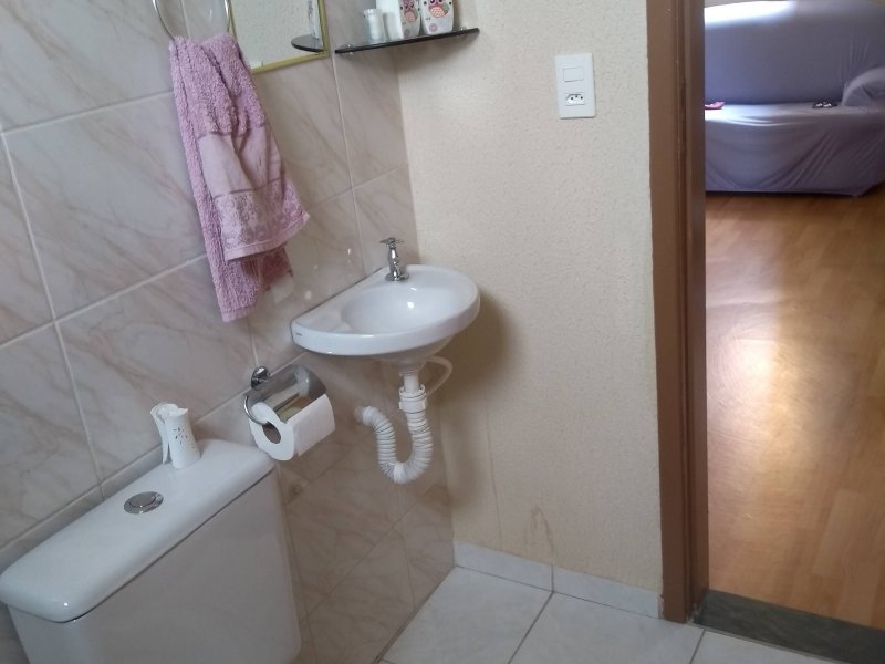 Apartamento à venda Jardim Vitória II com 47m² e 2 quartos por R$ 110.000 - 1180817860-img-20201109-101104765-burst000-cover-top.jpg
