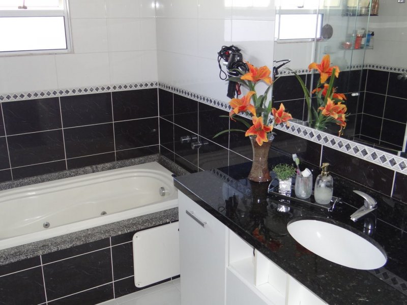 Casa de condomínio à venda Boqueirão com 202m² e 3 quartos por R$ 640.000 - 1695493757-dsc00131.JPG
