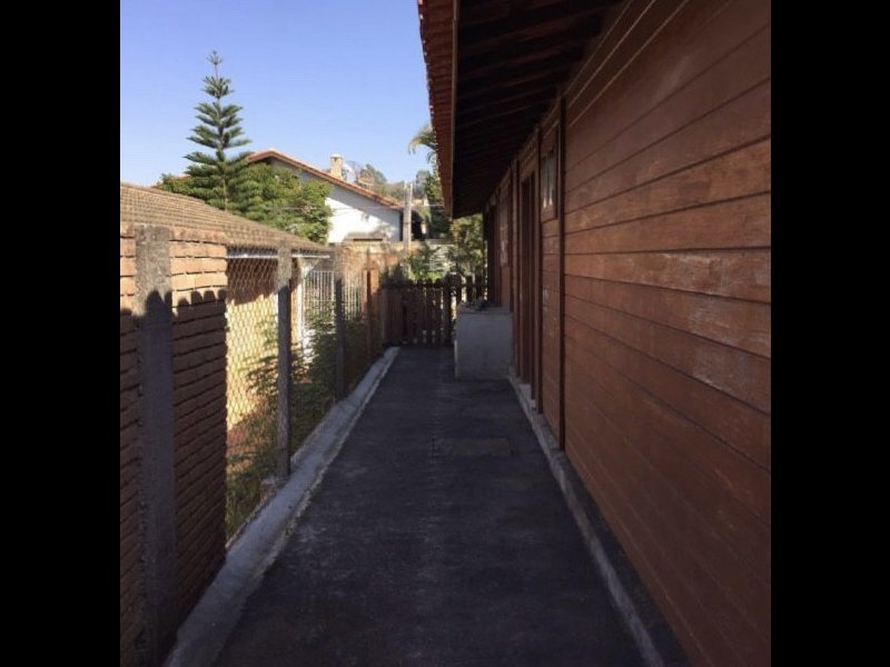 imóvel com 635m² - Jardim Villaca - São Roque