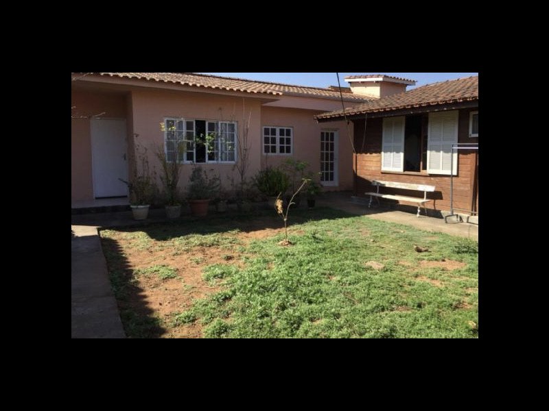 imóvel com 635m² - Jardim Villaca - São Roque