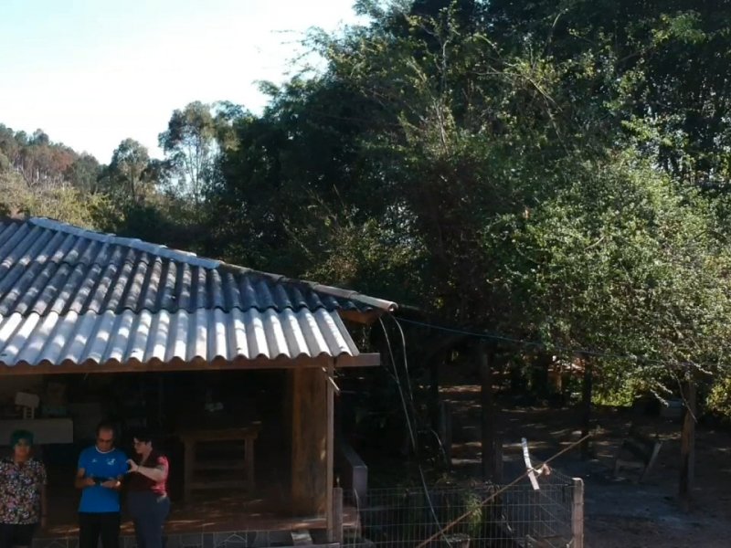 Sítio à venda Cururuquara com 21490m² e 3 quartos por R$ 2.200.000 - 473322628-screenshot-20210101-145858-video-player.jpg