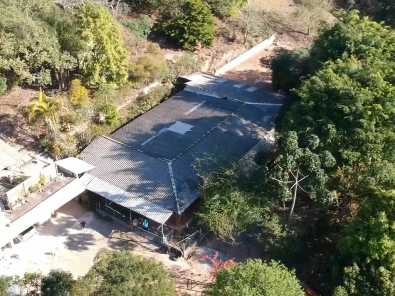Sítio à venda Cururuquara com 21490m² e 3 quartos por R$ 2.200.000 - 941570923-screenshot-20210101-150337-video-player.jpg