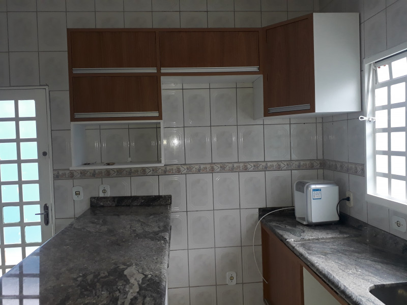 Casa à venda Jardim Europa com 300m² e 4 quartos por R$ 320.000 - 1931813004-20190104-143643.jpg
