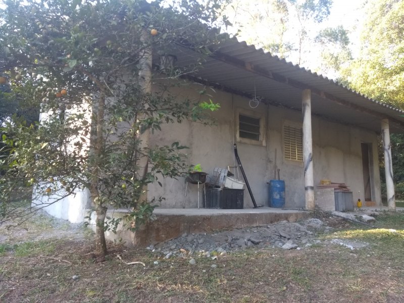 imóvel com 700m² - Apolinário - Mairiporã