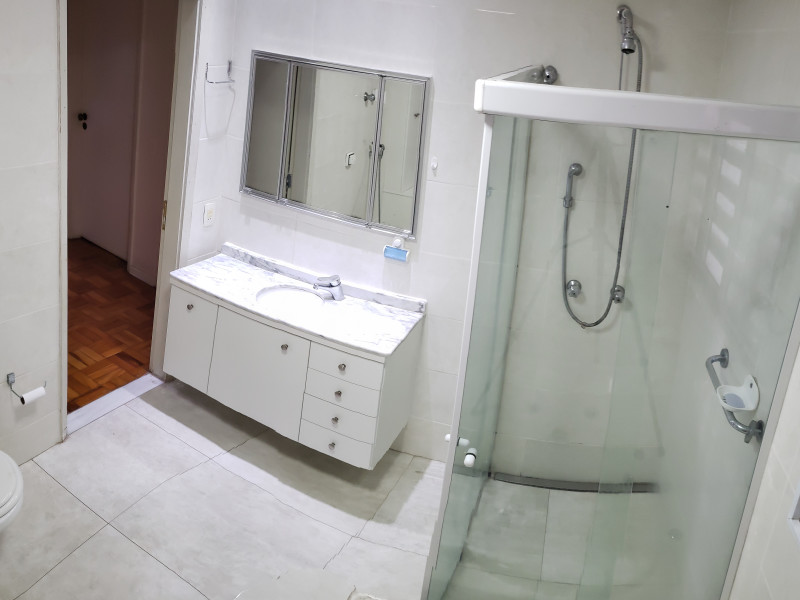 Apartamento à venda Itaim Bibi com 128m² e 3 quartos por R$ 1.200.000 - banheiro-9.jpg