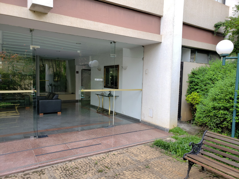 Apartamento à venda Itaim Bibi com 128m² e 3 quartos por R$ 1.200.000 - entrada-predio-foto1.jpg