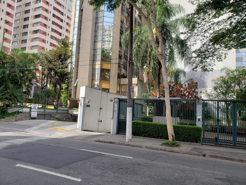 Apartamento à venda Itaim Bibi com 128m² e 3 quartos por R$ 1.200.000 - fachada-predio-foto2.jpg