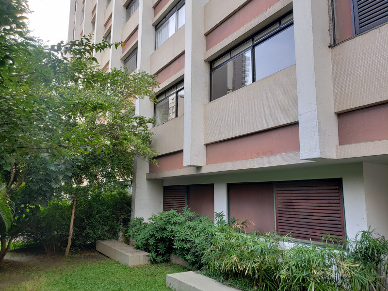Apartamento à venda Itaim Bibi com 128m² e 3 quartos por R$ 1.200.000 - lateral-predio-foto1.jpg