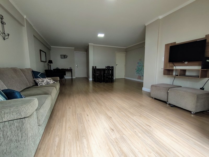 imóvel com 170m² - Centro - Balneário Camboriú