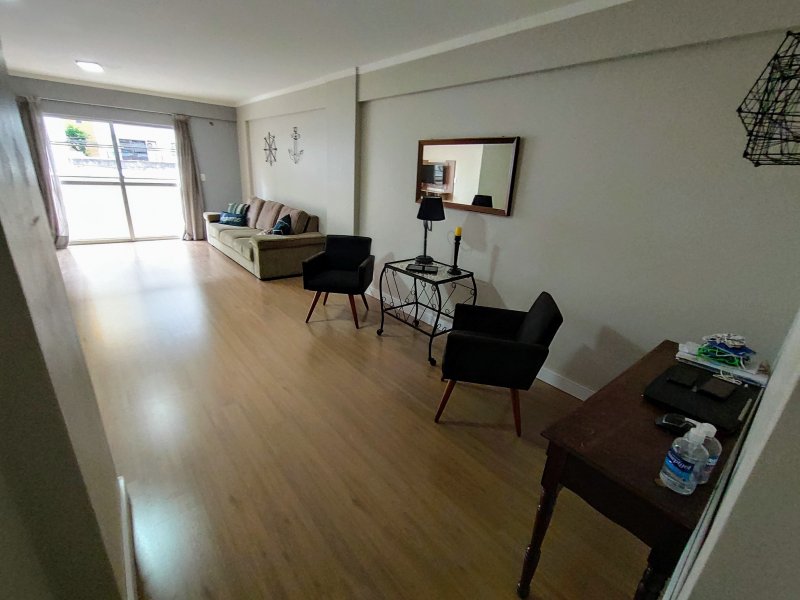 imóvel com 170m² - Centro - Balneário Camboriú