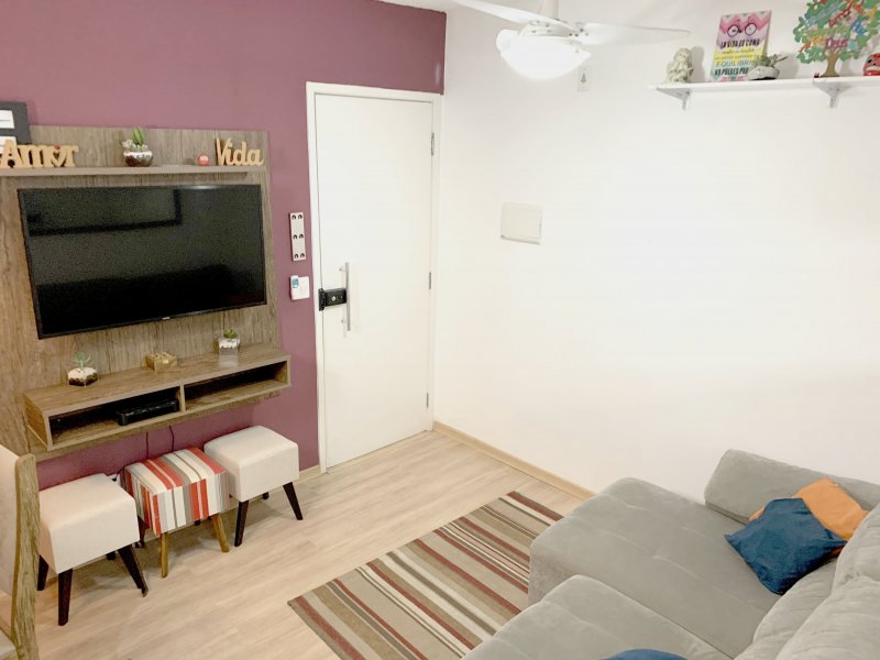 Apartamento à venda Parque Jambeiro com 50m² e 2 quartos por R$ 219.000 - 1058291268-img-3300.JPG