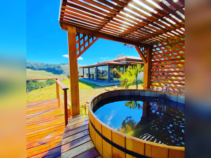imóvel com 27000m² - Coura  - Pouso Alto