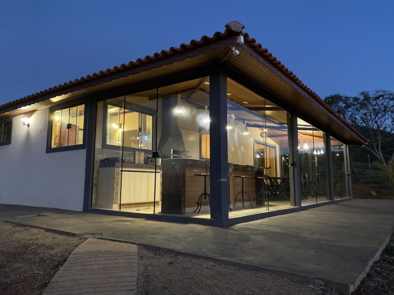 imóvel com 27000m² - Coura  - Pouso Alto