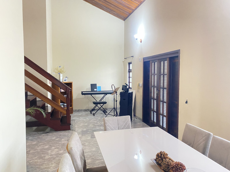 Casa à venda Jardim Vale do Sol com 360m² e 4 quartos por R$ 1.300.000 - img-2831.jpeg