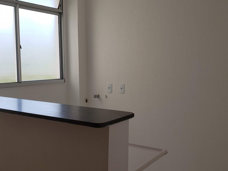Apartamento à venda Chácaras Del Rey com 47m² e 2 quartos por R$ 150.000 - 668287228-20191026-104531.jpg